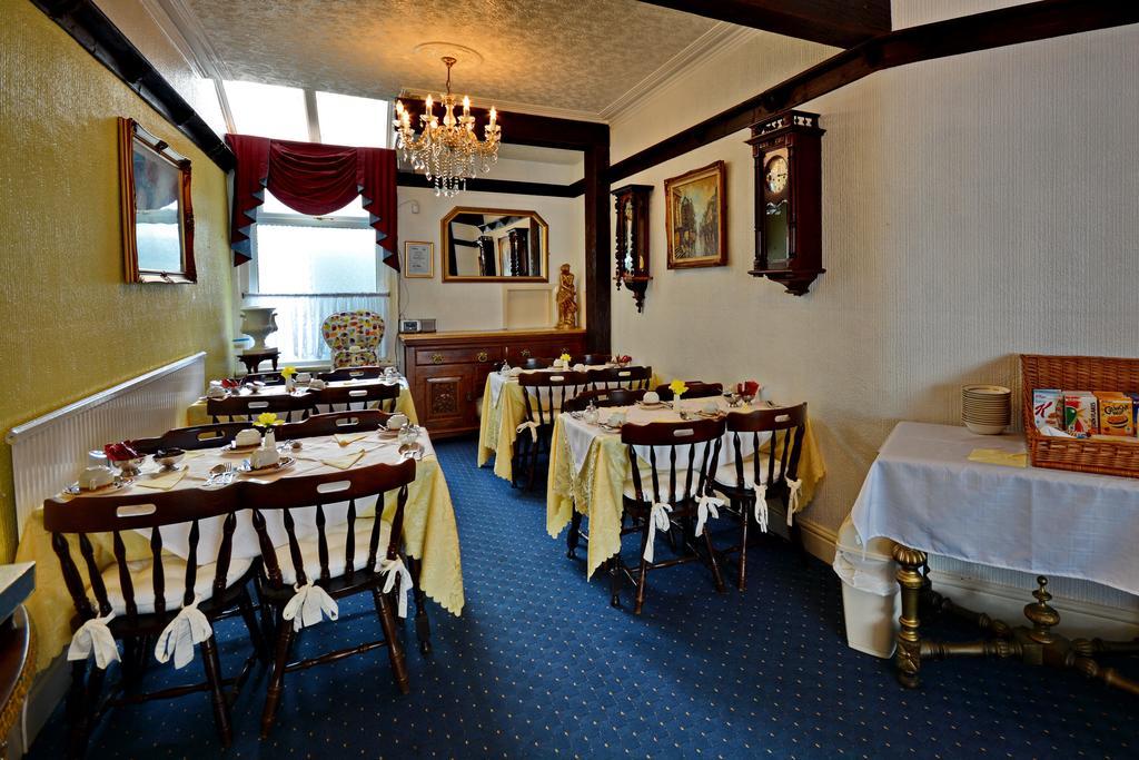Falklands Bed & Breakfast Blackpool